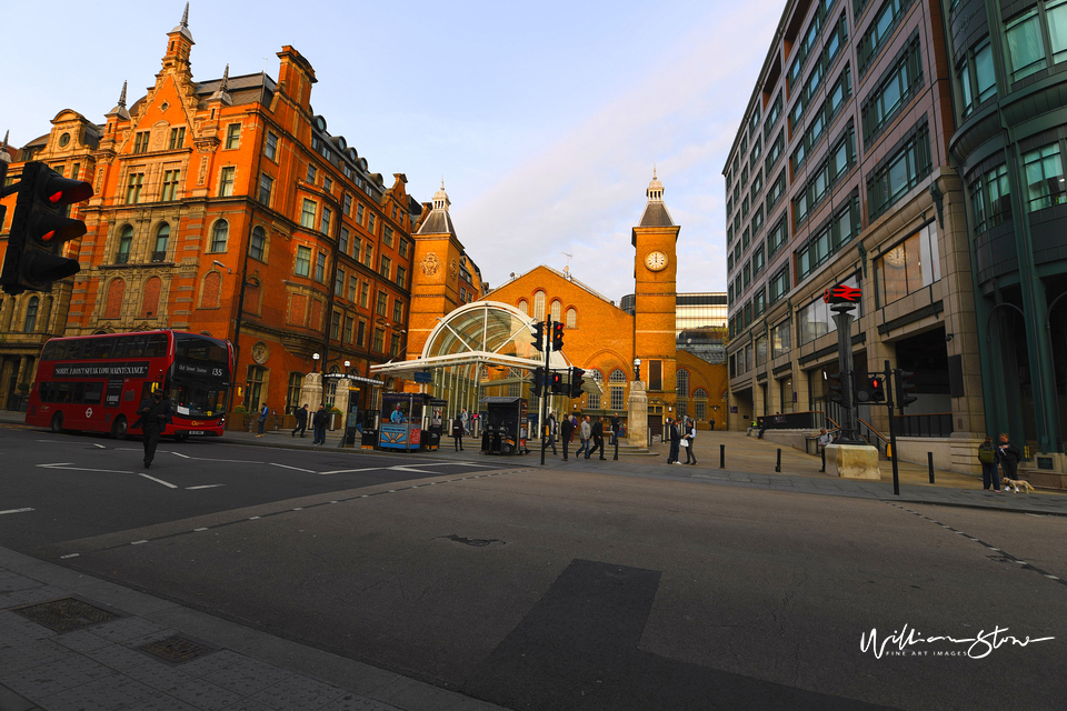 Liverpool Street Station, Workers, Fine Art, Limited Edition, London Bus, Square Mile, London Underground, Street Love, Old Hotel, 