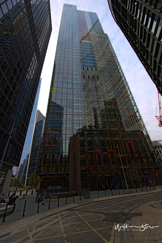 New Tall Building, Primary Colours, Red Bottom, No-one Here, London, Financial District, Tallest Together