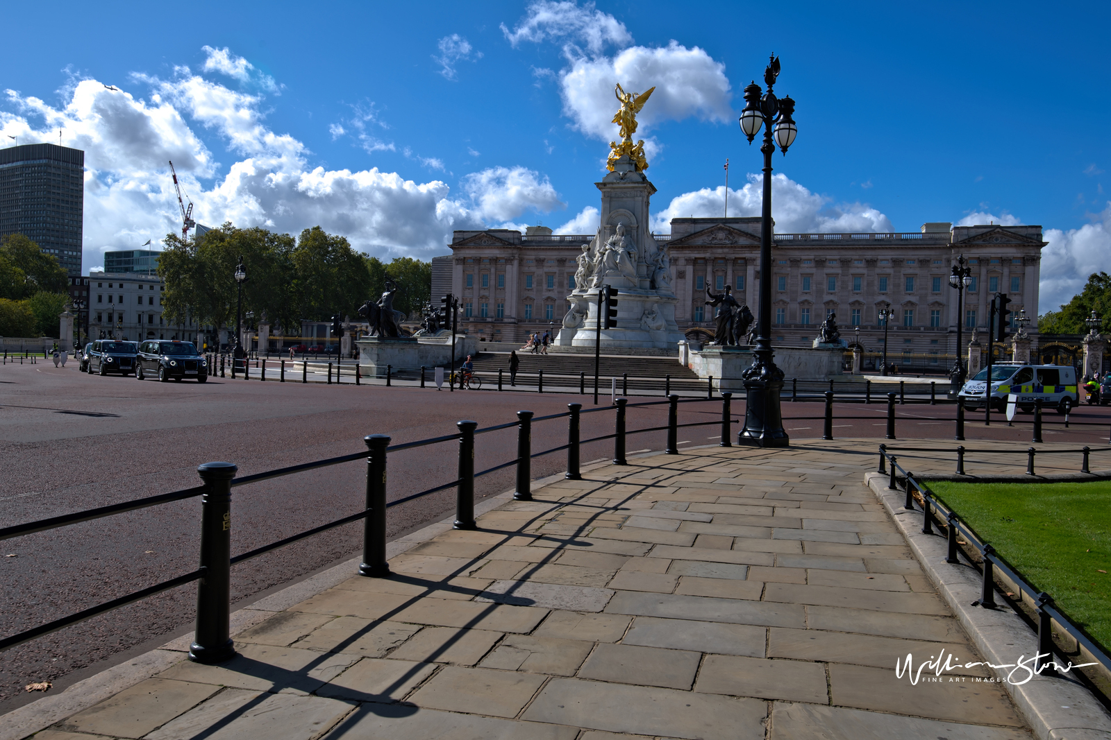 Fine Art, Limited Edition, Towards Buckingham, London.