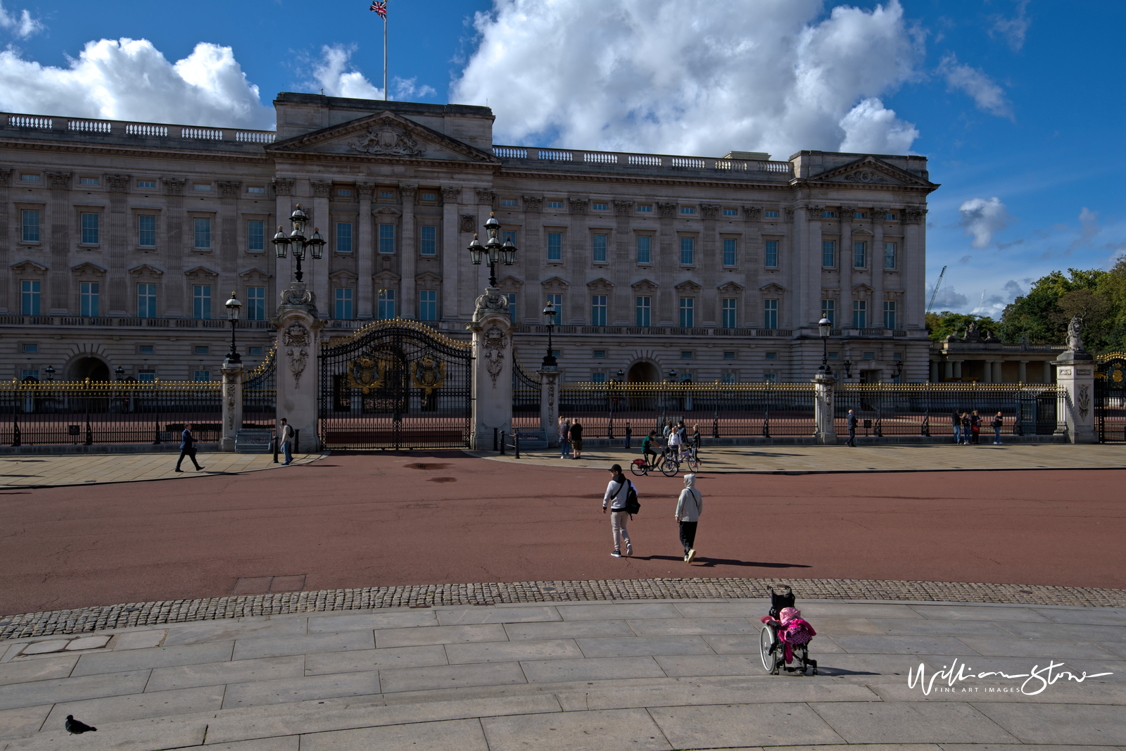 Fine Art, Limited Edition, Crossing To Buckingham, London.