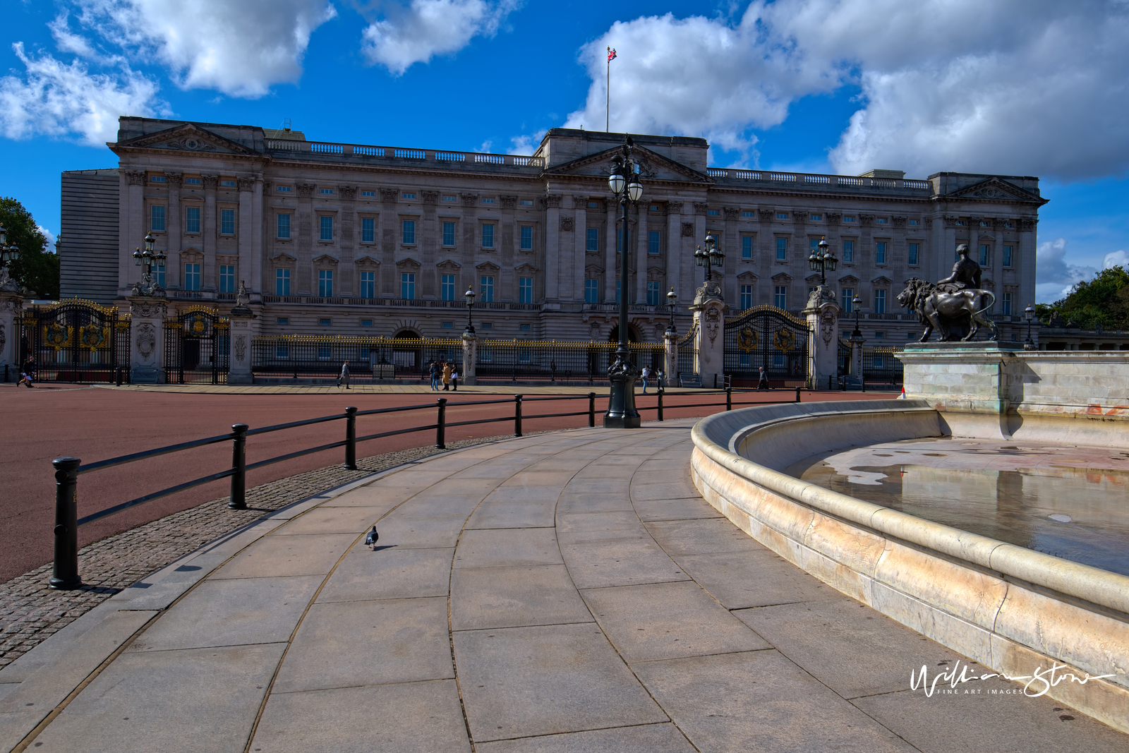 Fine Art, Limited Edition, Circular Buckingham, London.